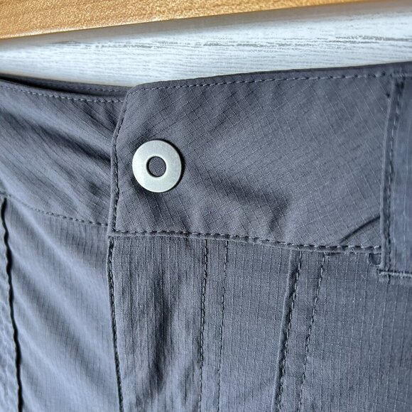 Columbia Sportswear Pants Womens Size 8 Dark Gray Hiking Capri Outdoor Gorpcore - Picture 8 of 16